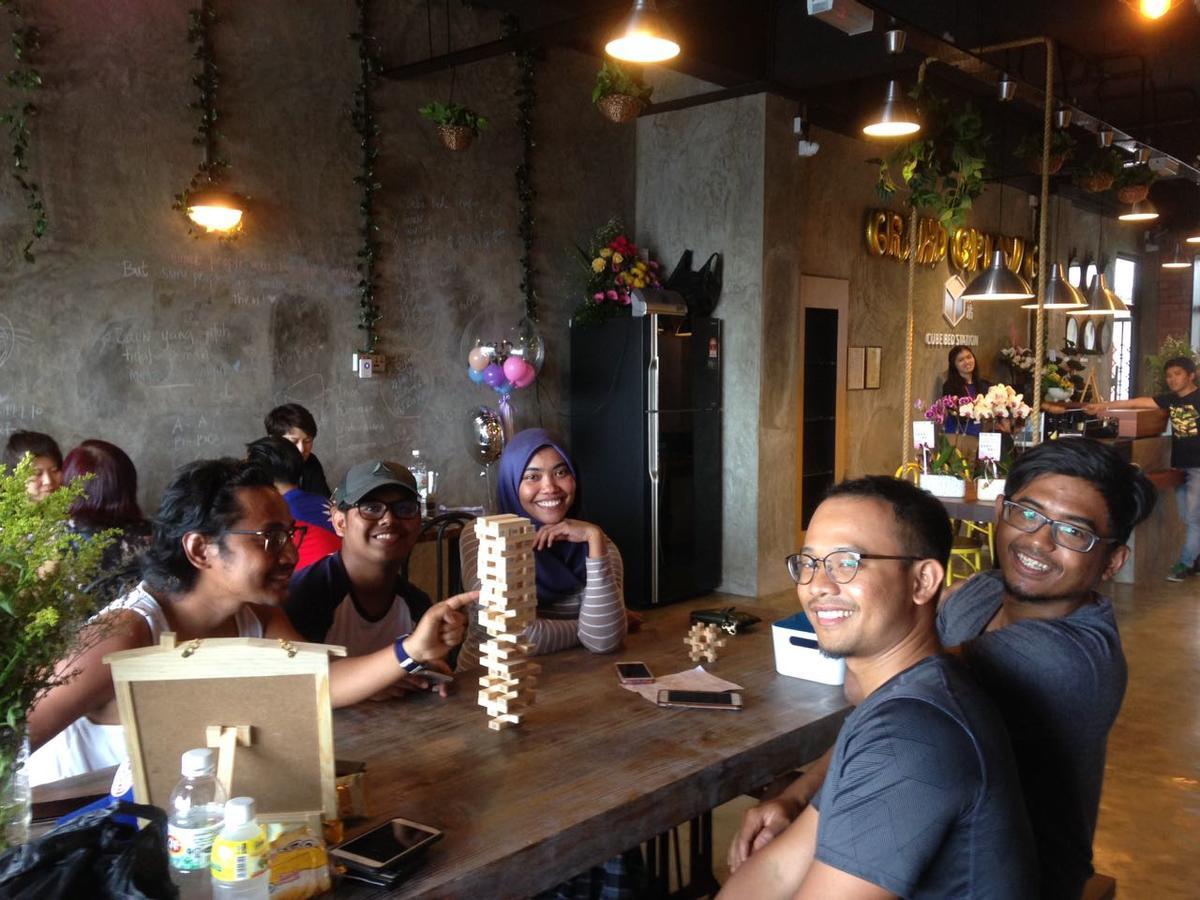 Cube Bed Station & Tours Sdn Bhd Hostel Semporna Εξωτερικό φωτογραφία